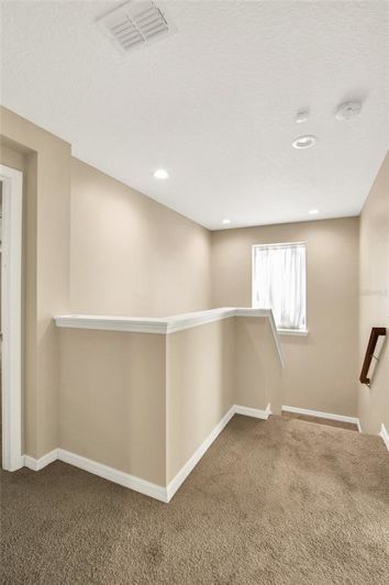 Image No.15-4 Bed House for sale