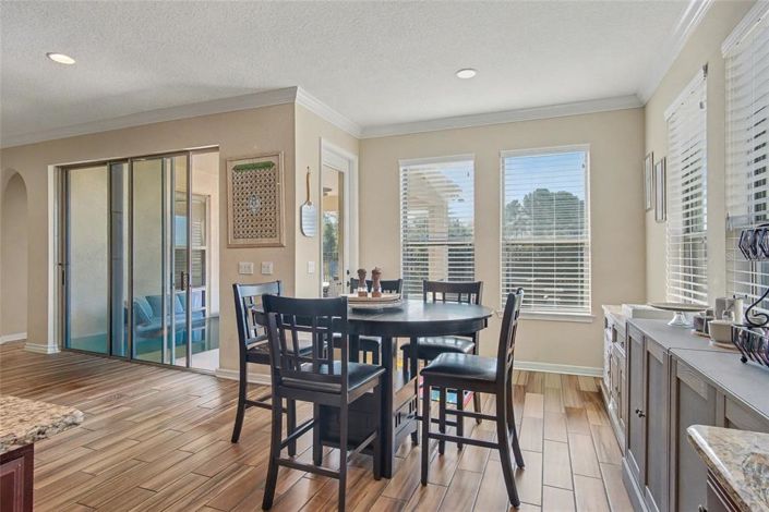 Image No.15-5 Bed House for sale