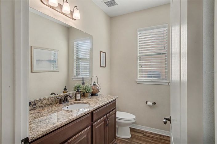 Image No.18-5 Bed House for sale