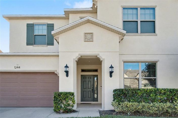 Image No.3-5 Bed House for sale