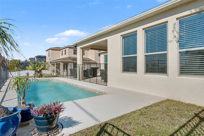 Image No.38-5 Bed House for sale