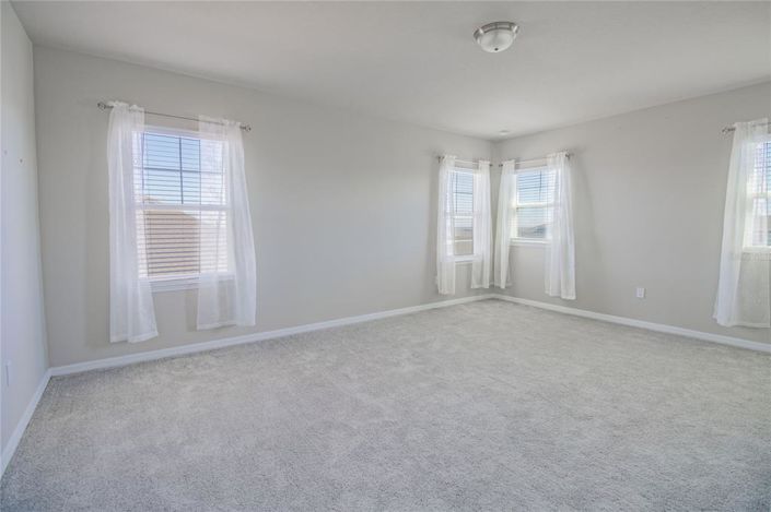 Image No.9-Maison de 5 chambres à vendre à Saint John