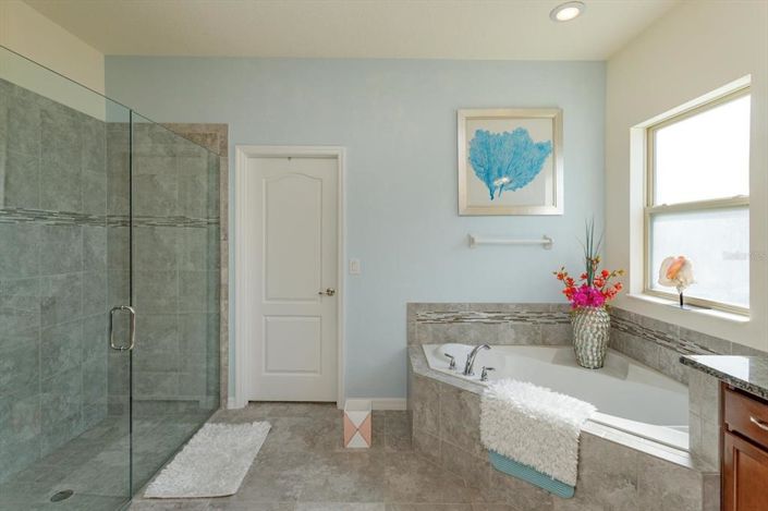 Image No.9-Maison de 4 chambres à vendre à Saint John