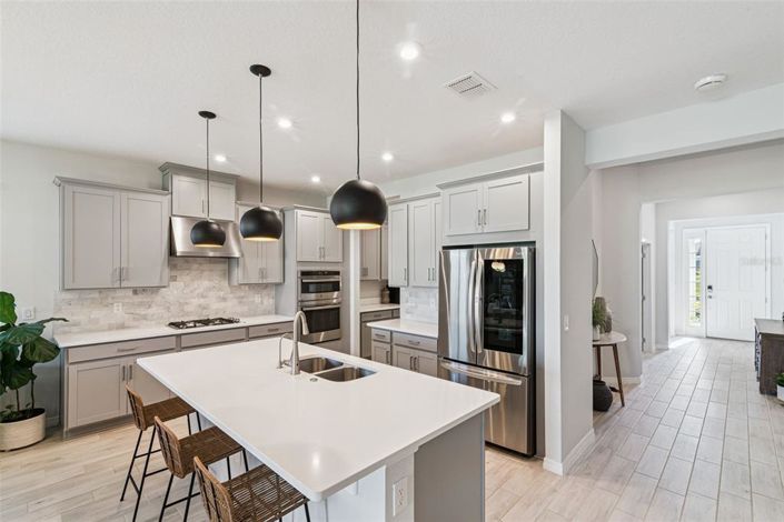 Image No.11-4 Bed House for sale