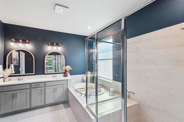 Image No.24-4 Bed House for sale