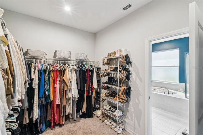 Image No.25-4 Bed House for sale