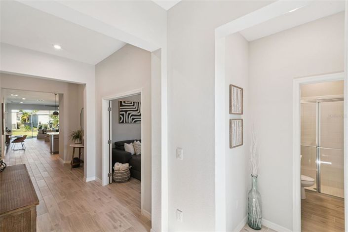 Image No.5-4 Bed House for sale