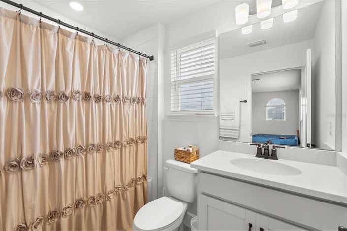 Image No.26-4 Bed House for sale