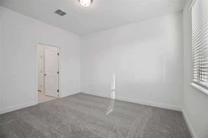 Image No.32-4 Bed Townhouse for sale