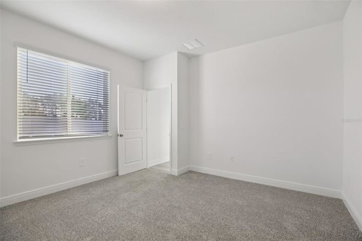 Image No.34-4 Bed Townhouse for sale