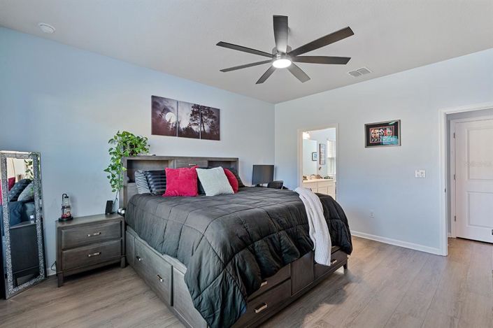 Image No.14-4 Bed House for sale