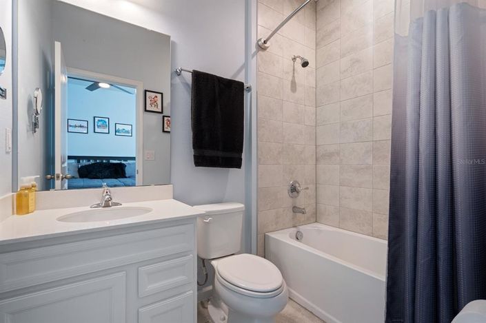 Image No.24-4 Bed House for sale