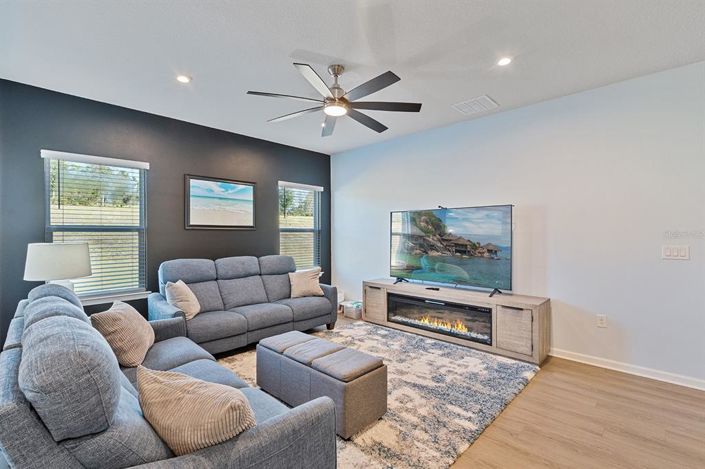 Image No.4-4 Bed House for sale