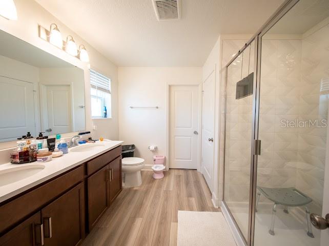 Image No.32-4 Bed House for sale