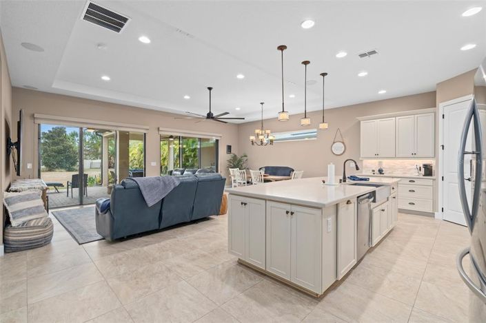 Image No.6-2 Bed House for sale