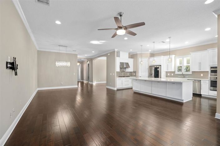 Image No.12-3 Bed House for sale