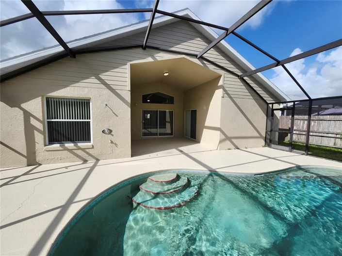 Image No.22-Maison de 5 chambres à vendre à Saint John