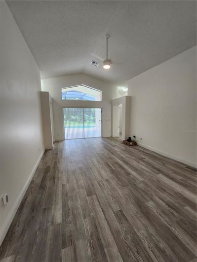 Image No.6-Maison de 5 chambres à vendre à Saint John