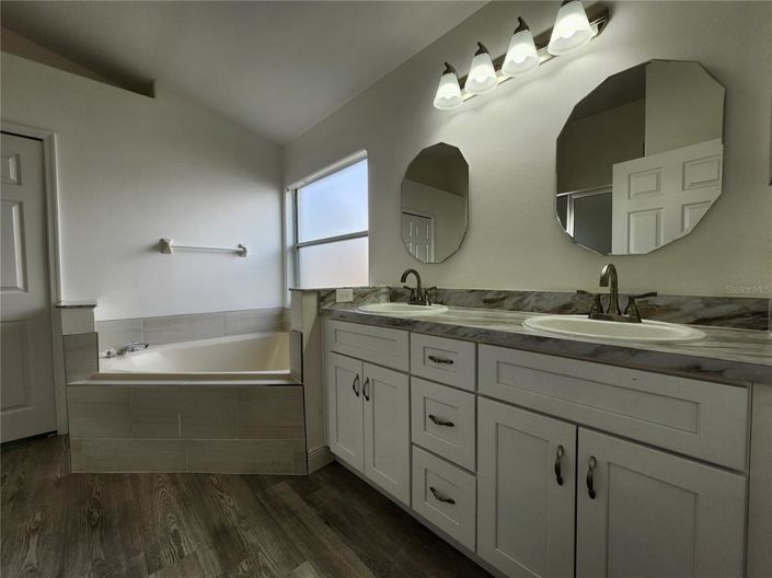 Image No.8-Maison de 5 chambres à vendre à Saint John