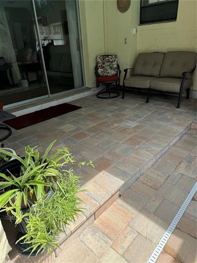 Image No.10-5 Bed House for sale