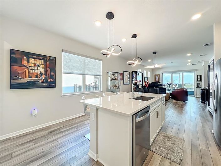 Image No.15-3 Bed House for sale