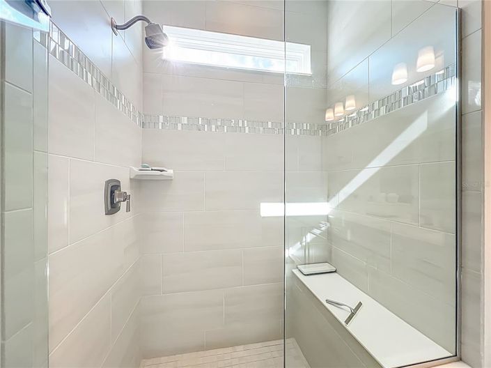 Image No.28-3 Bed House for sale