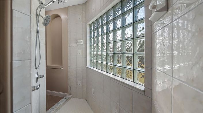 Image No.33-Maison de 4 chambres à vendre à Saint John