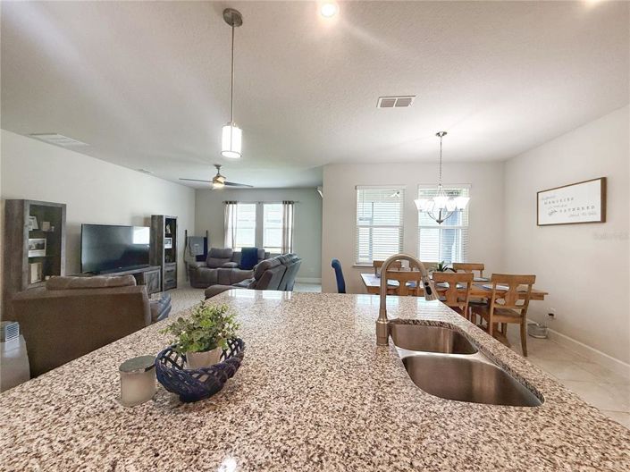 Image No.6-Maison de 4 chambres à vendre à Saint John