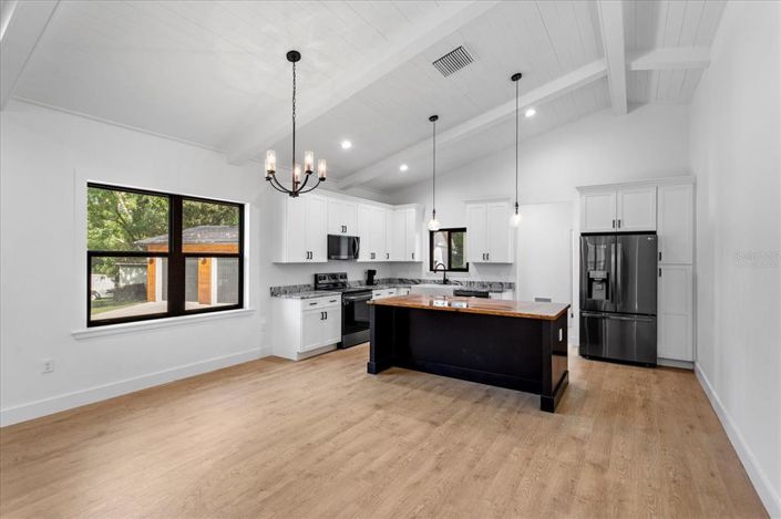 Image No.8-Maison de 3 chambres à vendre à Saint John