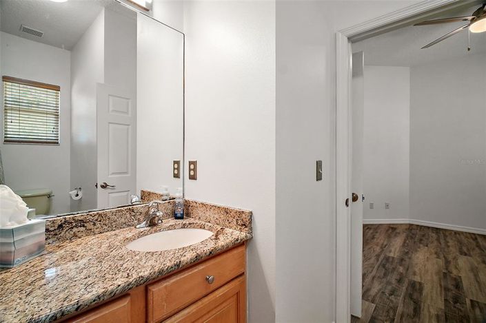 Image No.30-4 Bed House for sale