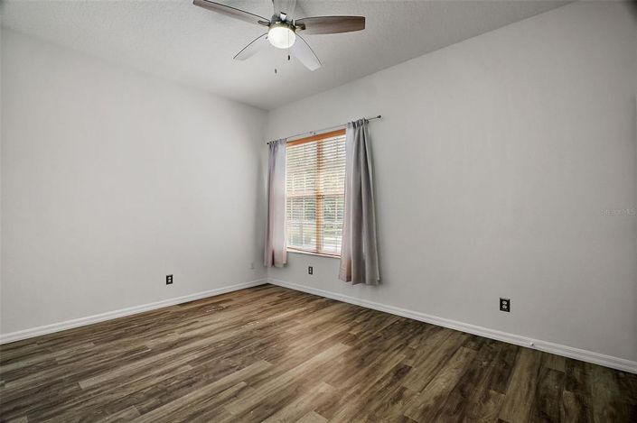 Image No.32-4 Bed House for sale