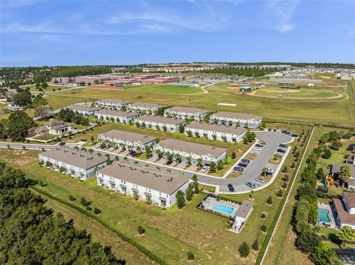 Image No.33-3 Bed Townhouse for sale