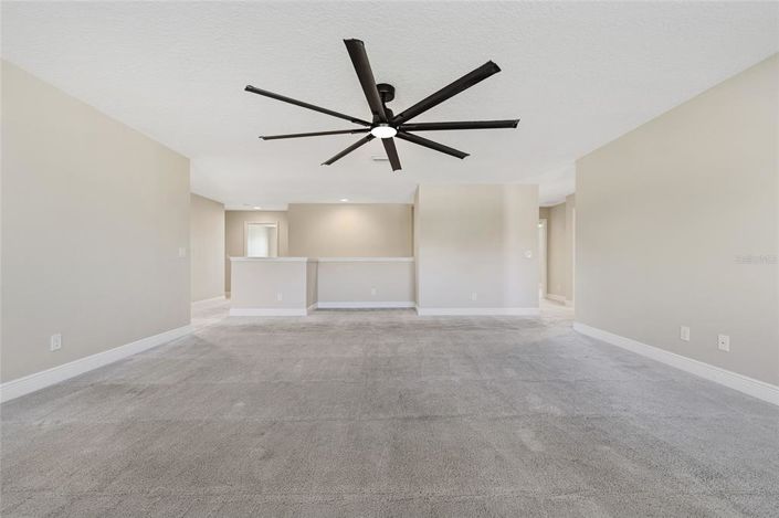 Image No.30-6 Bed House for sale