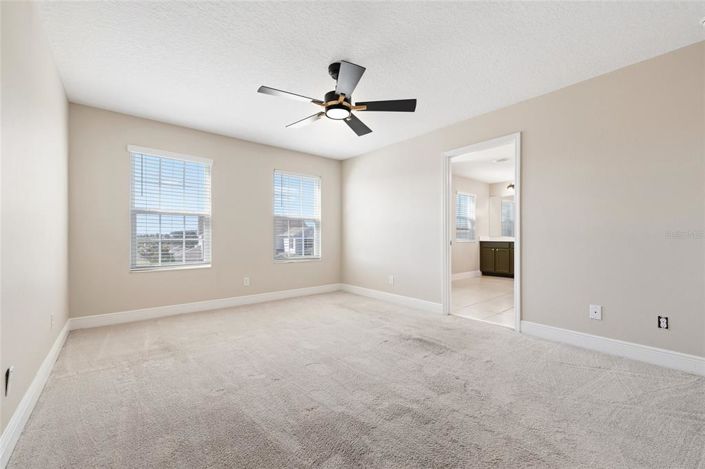 Image No.31-6 Bed House for sale