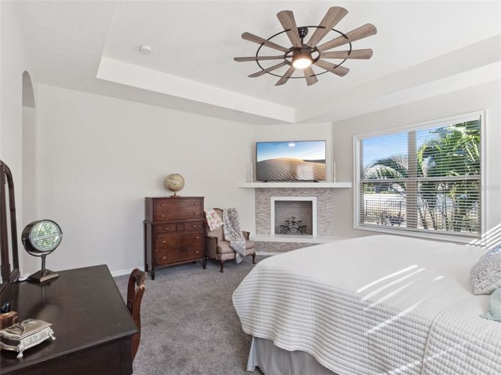 Image No.22-4 Bed House for sale