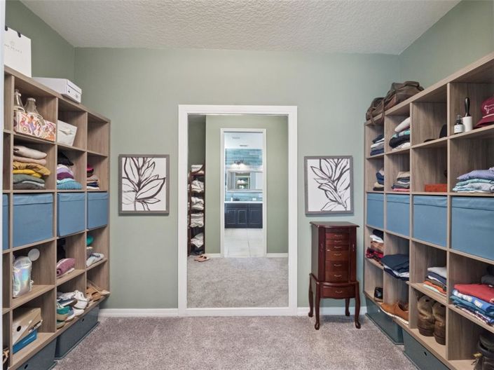 Image No.25-4 Bed House for sale