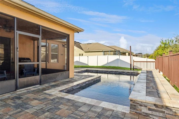 Image No.31-4 Bed House for sale