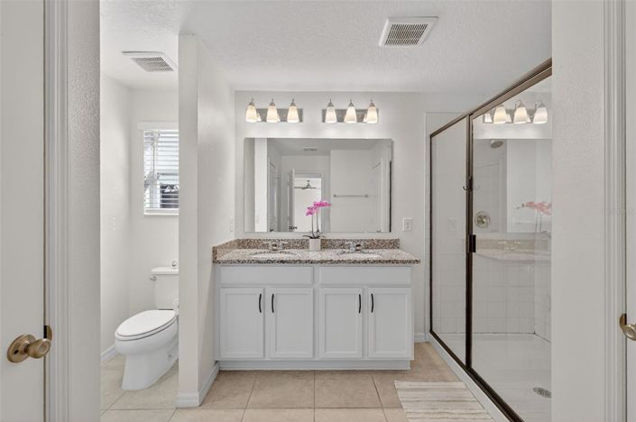 Image No.28-5 Bed House for sale