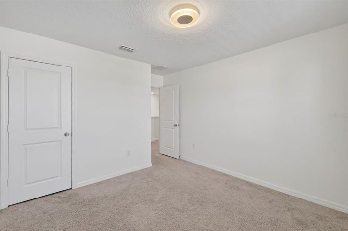 Image No.36-5 Bed House for sale