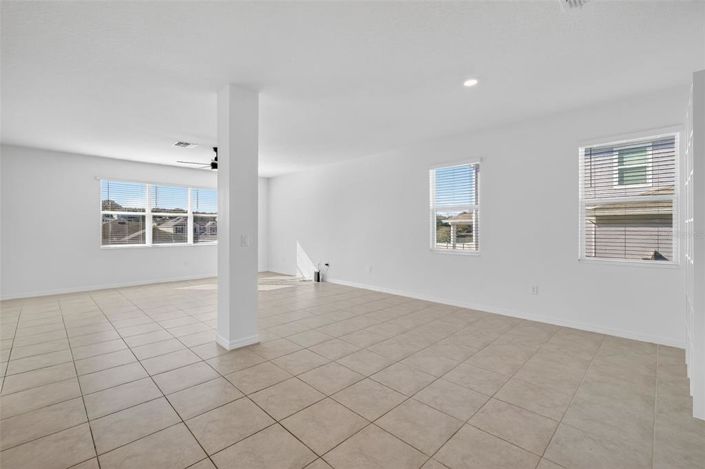 Image No.7-5 Bed House for sale