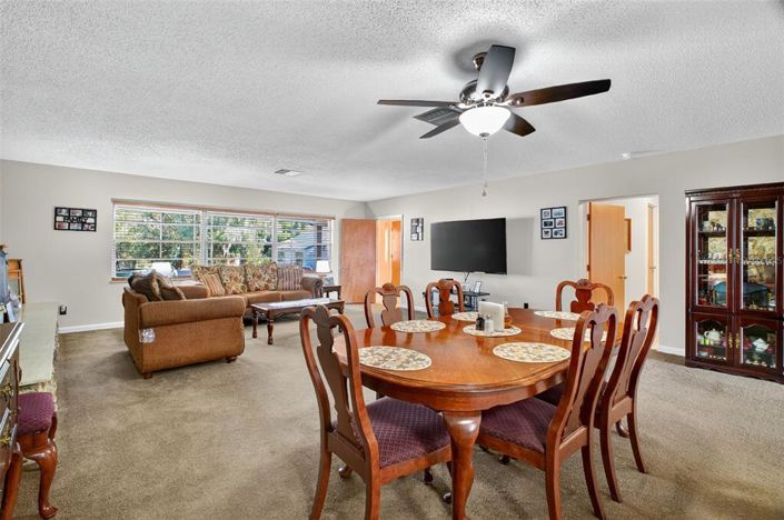 Image No.30-4 Bed House for sale