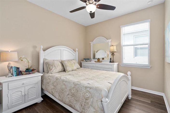 Image No.7-2 Bed House for sale