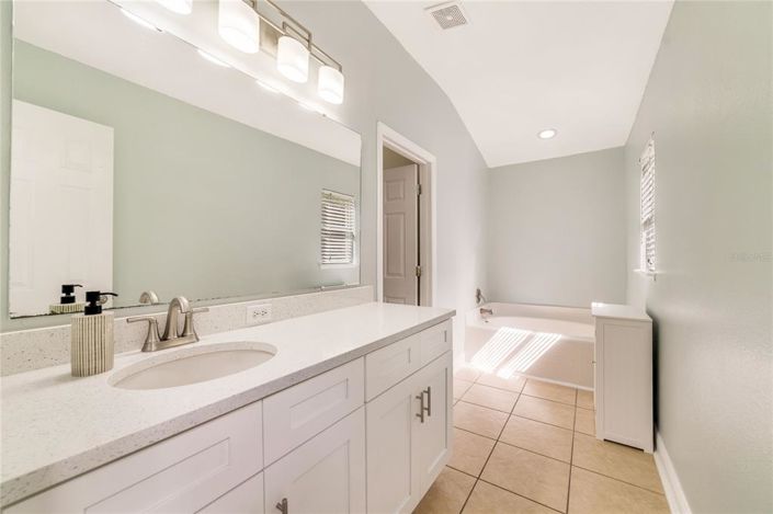 Image No.23-Maison de 5 chambres à vendre à Saint John