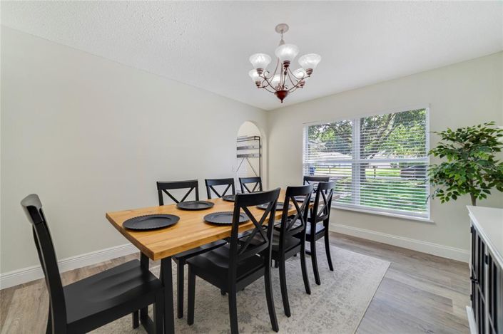 Image No.5-Maison de 5 chambres à vendre à Saint John