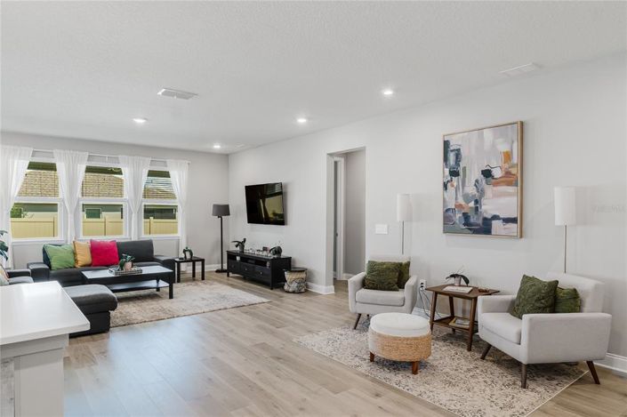 Image No.12-4 Bed House for sale