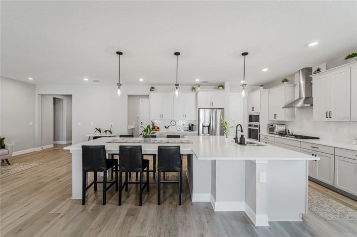 Image No.18-4 Bed House for sale