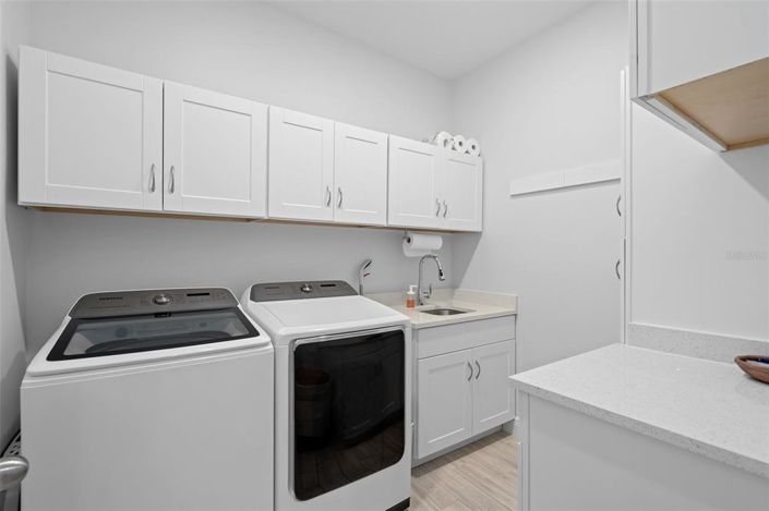 Image No.14-4 Bed House for sale