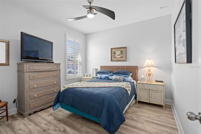 Image No.24-4 Bed House for sale