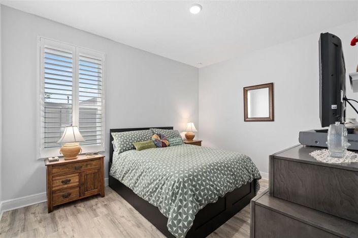 Image No.27-4 Bed House for sale