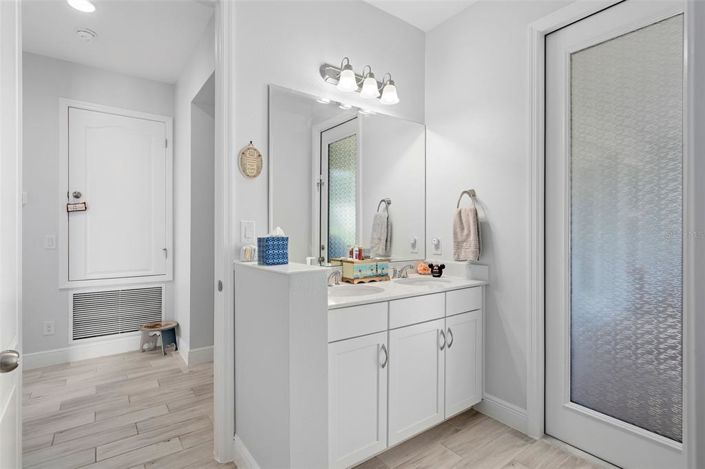 Image No.31-4 Bed House for sale